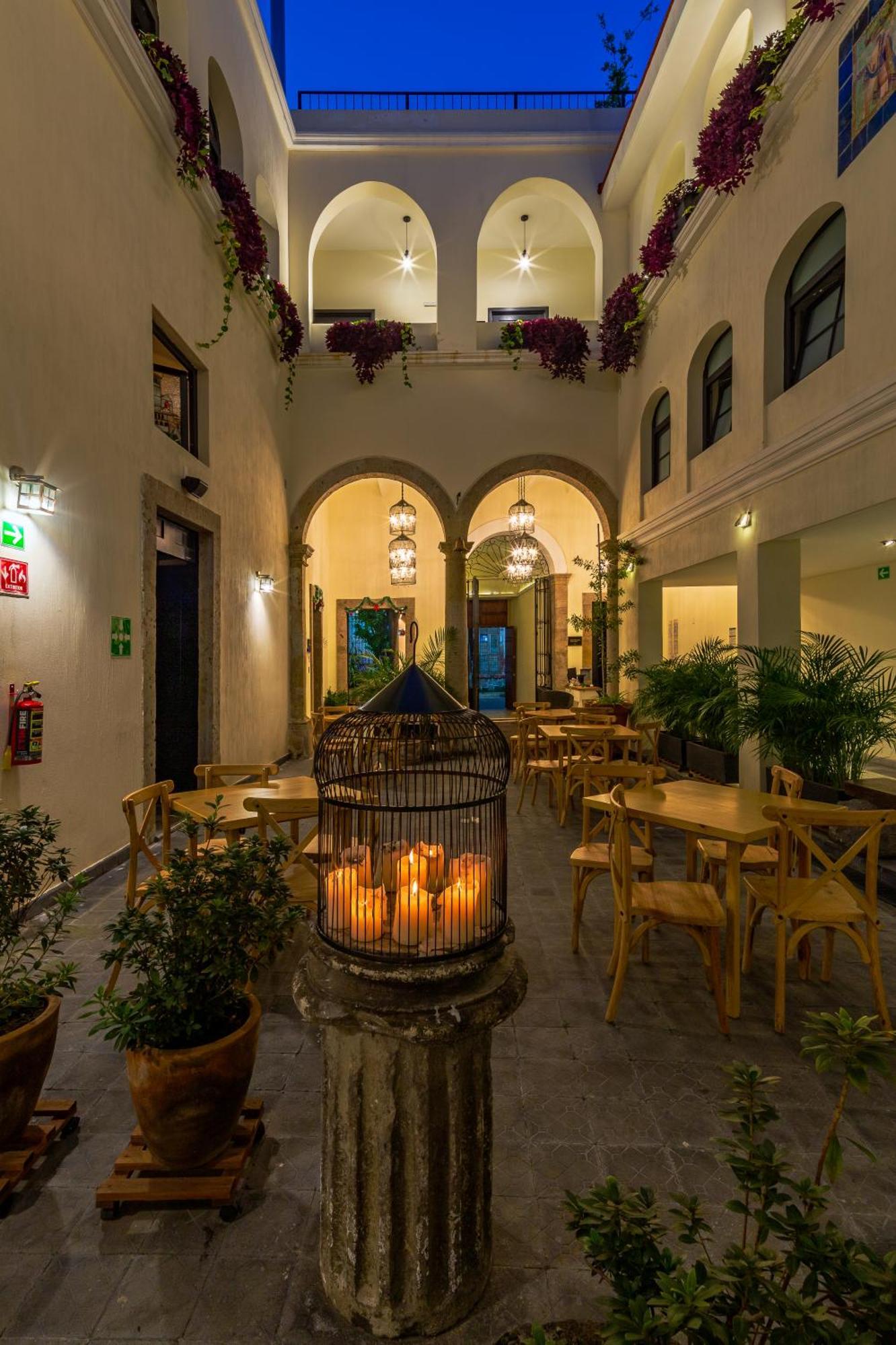 Palpatio Hotel Boutique Гвадалахара Экстерьер фото